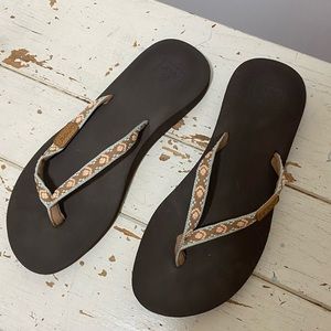 Reef Flip Flops Leather and embroidered Sandals Woman’s Sz 8 flip flops …